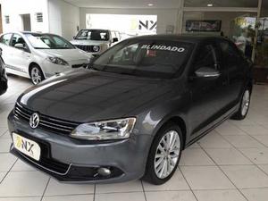 Volkswagen Jetta 2.0 TSI 16V 4p Tiptronic