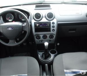Fiesta Hatch 1.6 Class Completo  Único Dono