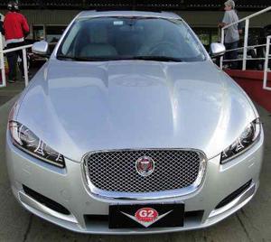 Jaguar Xf 2.0 Luxury Turbocharged Gasolina 4p Automático
