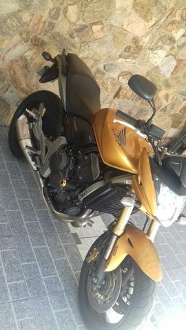 CB 600F HORNET COM ABS Troco por carro,  - Motos - Campo Grande, Rio de Janeiro | OLX