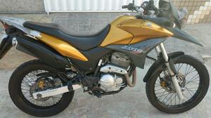 Honda XRE 300 dourada  - Motos - Jardim Três Marias, Duque de Caxias | OLX