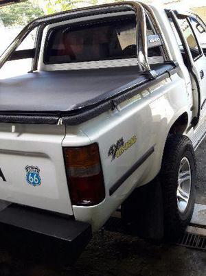 Toyota Hilux, branca, 4x4, completa de tudo,  - Carros - Vila Anita, Nova Iguaçu | OLX