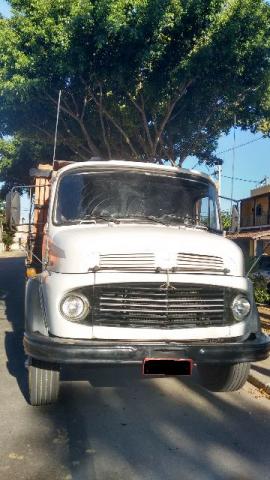 Caminhão MB  - Caminhões, ônibus e vans - Santo Amaro De Campos, Campos Dos Goytacazes, Rio de Janeiro | OLX