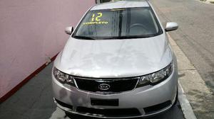 Kia Motors Cerato completo menor preço / confira km  Ipva/17 Pago,  - Carros - Vila Valqueire, Rio de Janeiro | OLX