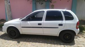Corsa hatch  branco,  - Carros - Jardim Maringá, Macaé | OLX