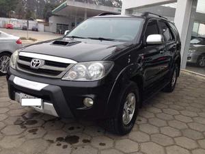 Toyota SW4 SRV D4-D 4x4 3.0 TDI Diesel Aut