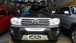 Toyota Hilux 3.0 Diesel Automático Completo