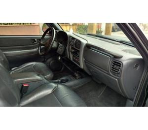 Gm - Chevrolet S10 Executive Cabine dupla + Bancos em Couro