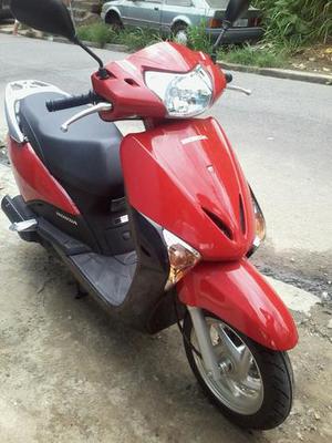 Honda lead novinha, ano  - Motos - Irajá, Rio de Janeiro | OLX