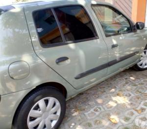 Renault Clio Expression HI-POWER v 