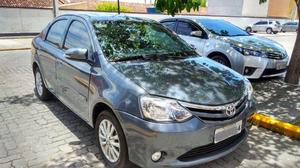 Toyota Etios xls 1.5 com  km,  - Carros - Centro, São Gonçalo | OLX