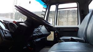 Caminhão cargo  com munck - Caminhões, ônibus e vans - 14 De Julho, Duque de Caxias | OLX