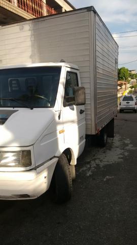 Vende-se caminhão Iveco Dally ano  - Caminhões, ônibus e vans - Parque Beira Mar, Duque de Caxias | OLX