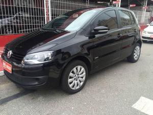 Volkswagen Fox 1.6 Vht (flex)  em São José R$