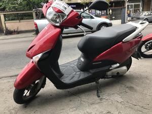 Lead 110cc  toda Revisada,  Ok, Parcelo no cartão,  - Motos - Irajá, Rio de Janeiro | OLX