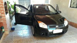 Ford fiesta 1.6 com GNV novo e ipva  pago e só  kms - Caminhões, ônibus e vans - Barra da Tijuca, Rio de Janeiro | OLX