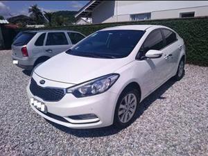 Kia Cerato 1.6 Sx (aut) (flex) E. em Brusque R$