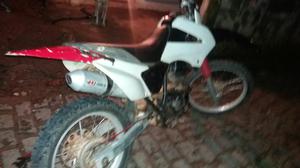 Vendo ou troco,  - Motos - Córrego do Ouro, Macaé, Rio de Janeiro | OLX