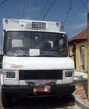 Caminhão frigorífico Mercedes - Caminhões, ônibus e vans - Guadalupe, Rio de Janeiro | OLX