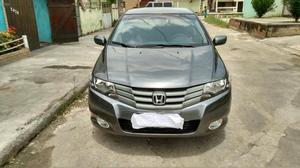 Honda Civic  muito inteiro - Caminhões, ônibus e vans - Porto da Pedra, São Gonçalo | OLX