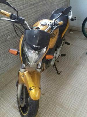 Cb 300 conservada,  - Motos - Vilar Dos Teles, São João de Meriti | OLX