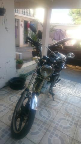 Suzuki intruder 125 Leia!,  - Motos - Com Soares, Nova Iguaçu | OLX