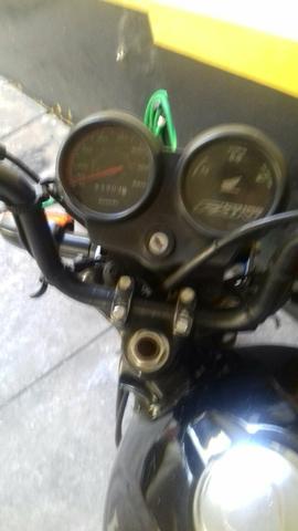 Vend ou troco fan  - Motos - Centro, Campos Dos Goytacazes | OLX