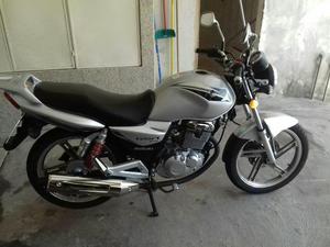 Vendo moto Suzuki GSR 125 vistoriada  - Motos - Nossa Senhora De Fátima, Nilópolis | OLX