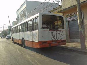 Ônibus tourino autom. susp. a ar 55 lug. b10m  - Caminhões, ônibus e vans - Santa Terezinha, Mesquita | OLX