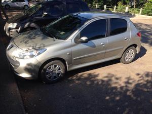 Peugeot 207 XR 1.4 4 portas  - Carros - Luz, Nova Iguaçu | OLX