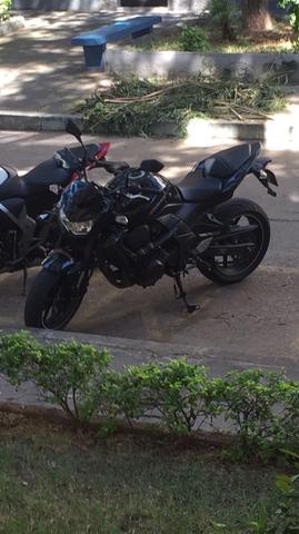 Z  vist,  - Motos - Penha, Rio de Janeiro | OLX