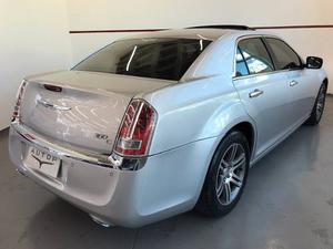 Chrysler 300C Outros