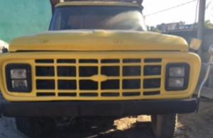FORD F 600 Amarelo - Caminhões, ônibus e vans - Centro, Seropédica | OLX