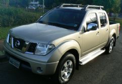 Nissan Frontier LE 2.5 Turbo 4x4 AT 