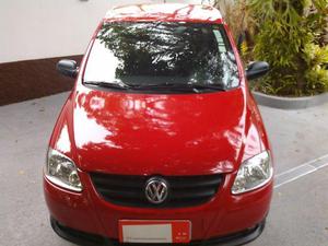 Vw - Volkswagen Fox 1.0 Mi Flex 4p Mt -  Completo,  - Carros - Centro, Niterói | OLX