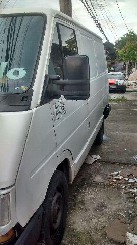 Trafic de carga - Caminhões, ônibus e vans - Jacutinga, Mesquita | OLX