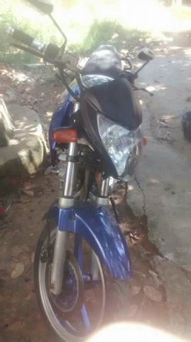 Troco Twister 250cc,  - Motos - Parque Moderno, Duque de Caxias | OLX