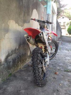 CRF 250r  - Motos - Rio Bonito, Rio de Janeiro | OLX