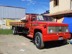 Caminhão Chevrolet - d  carroceria - Caminhões, ônibus e vans - Grama, Nova Iguaçu | OLX