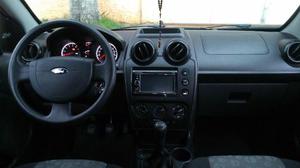 Ford Fiesta Focam 1.0 Hatch em perfeito estado ipva  pago,  - Carros - Quissama, Petrópolis | OLX