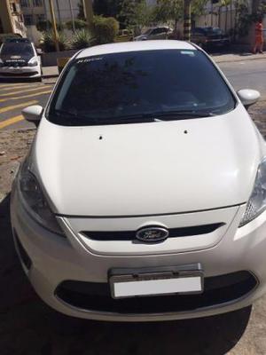 Ford Fiesta 1.6 - Muito Novo Vistoriado  Rodas de liga, com manual e chave reserva,  - Carros - Pechincha, Rio de Janeiro | OLX