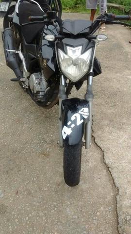 Fazer 250cc Ac cartao,  - Motos - Anchieta, Rio de Janeiro | OLX