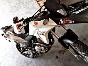 Honda Xre moto  - Motos - Vassouras, Rio de Janeiro | OLX