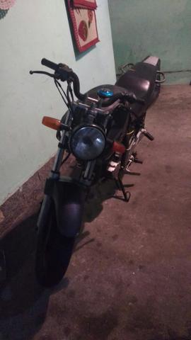 Vendo Twister ou trocar por outra moto do meu interesse aceito rolo a moto e boa,  - Motos - Campo Grande, Rio de Janeiro | OLX
