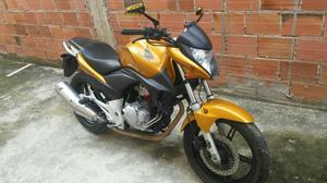 Cb  pouco rodada  vistoriada,  - Motos - Coelho, São Gonçalo | OLX