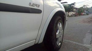 Corsa classic life  - Caminhões, ônibus e vans - Pavuna, Rio de Janeiro | OLX