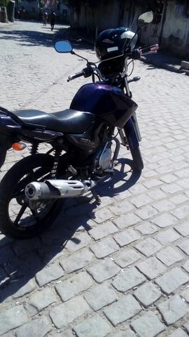 Moto inteira quase nao rodou moto era da minha esposa,  - Motos - Jardim Olavo Bilac, São João de Meriti | OLX