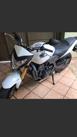 Honda Cb hornet  - Motos - Itanhangá, Rio de Janeiro | OLX