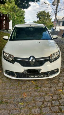 Sandero  - Carros - Flamengo, Rio de Janeiro | OLX