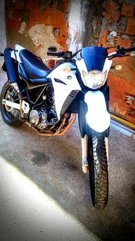 Xt 660 branca,  - Motos - Jacaré, Cabo Frio | OLX